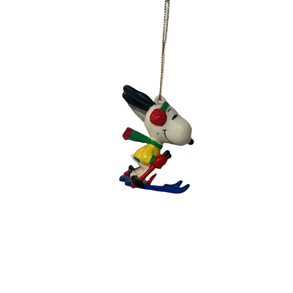 Vintage Peanuts Snoopy Skiing Ornament Santa Dog United Feature Syndicate - Picture 7 of 7
